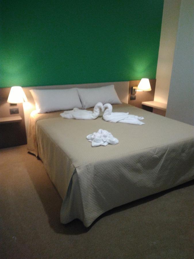 Hotel Lido Bollengo Extérieur photo
